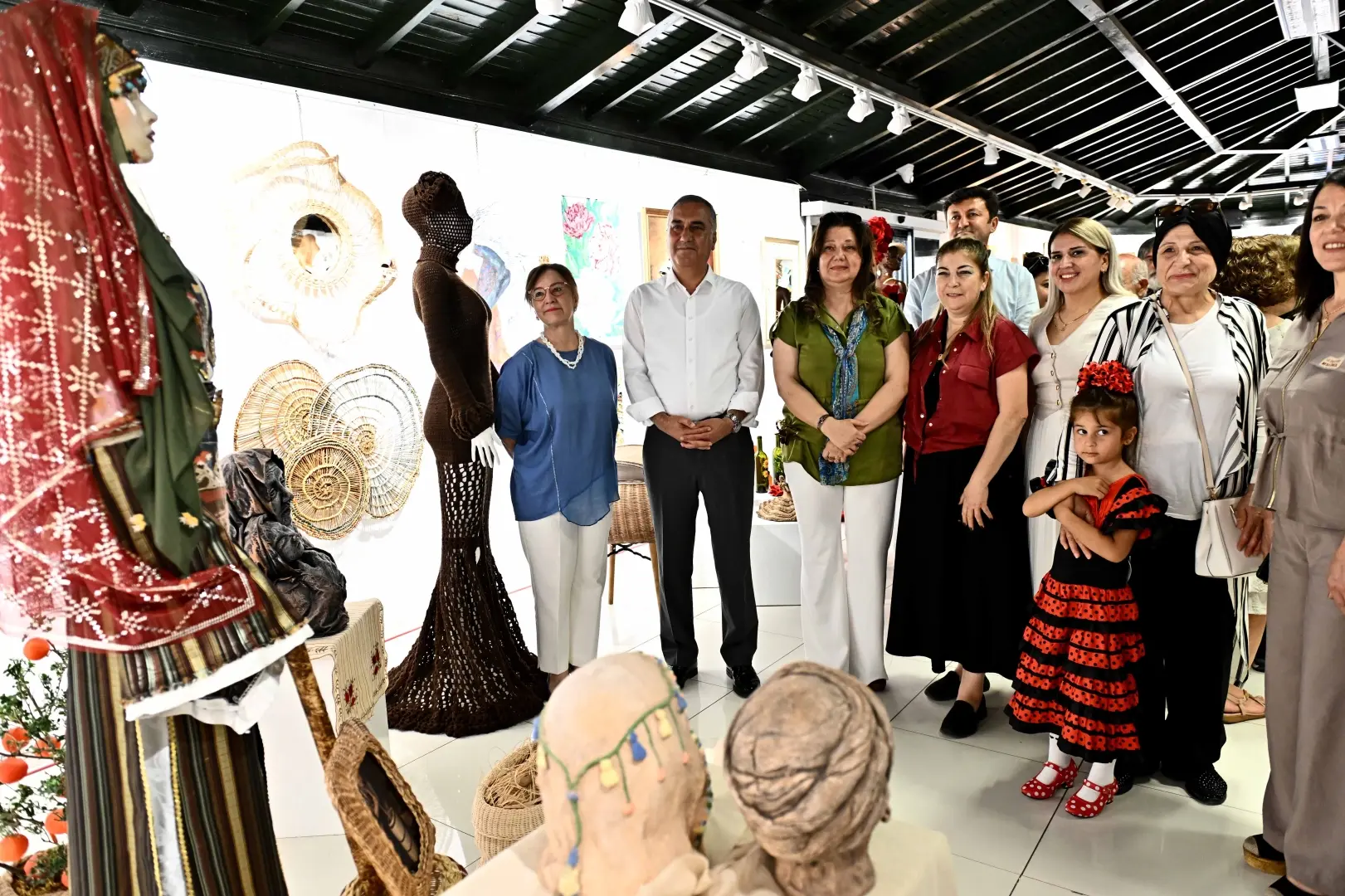 Aydın Kanza Sanat Galerisi’nde “Kâinatın Kültür Atlası” Sergisi Açıldı