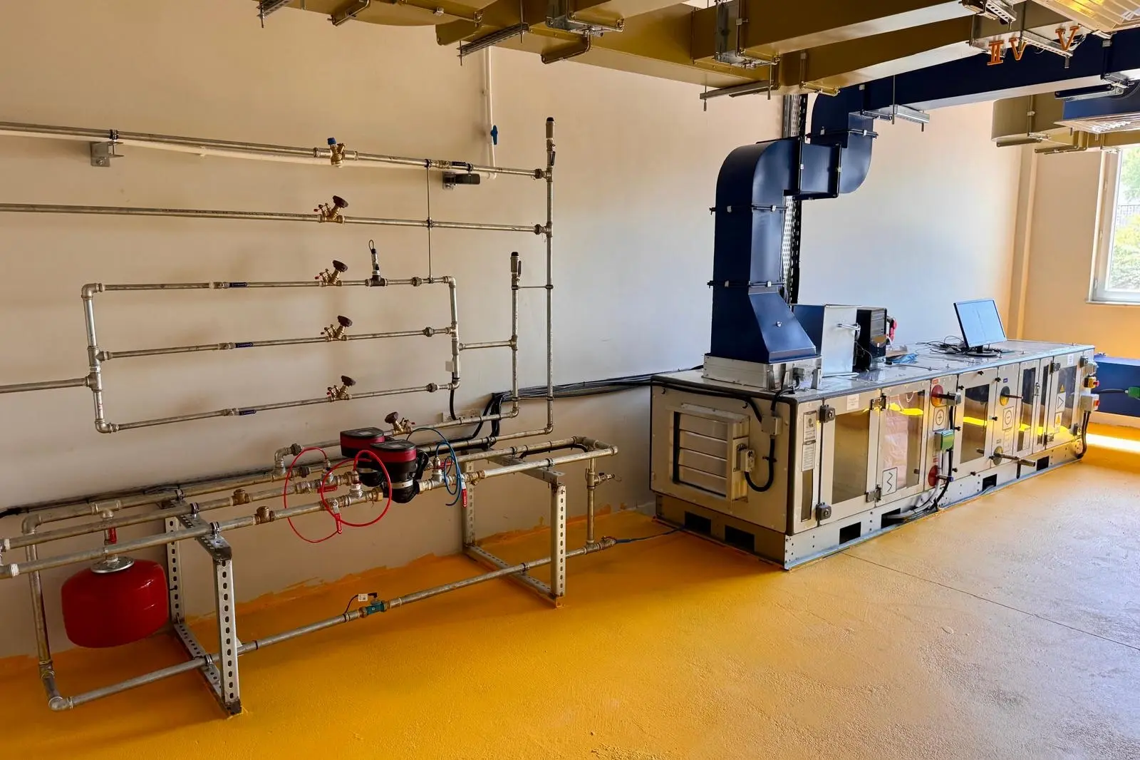 Trakya Üniversitesi’ne Yeni Laboratuvar: ISKAV İş Birliğiyle Açıldı