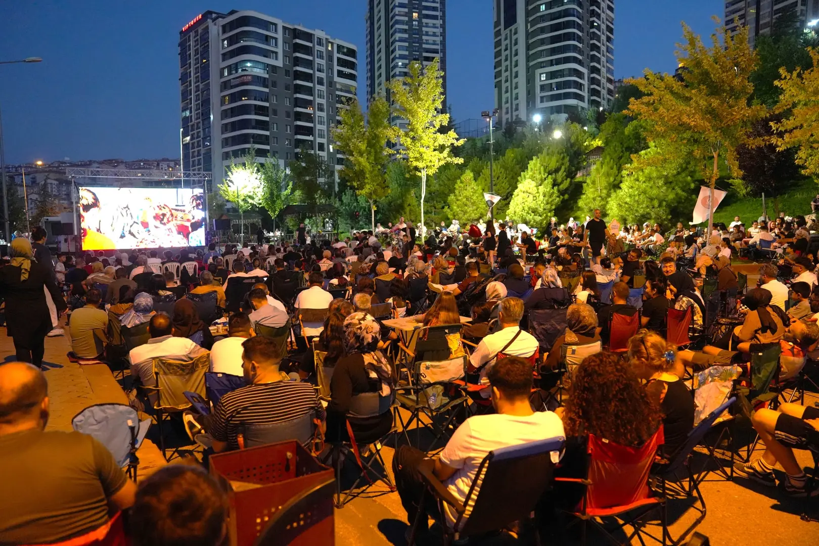 Keçiören’de Açık Hava Sinema Keyfi Başladı