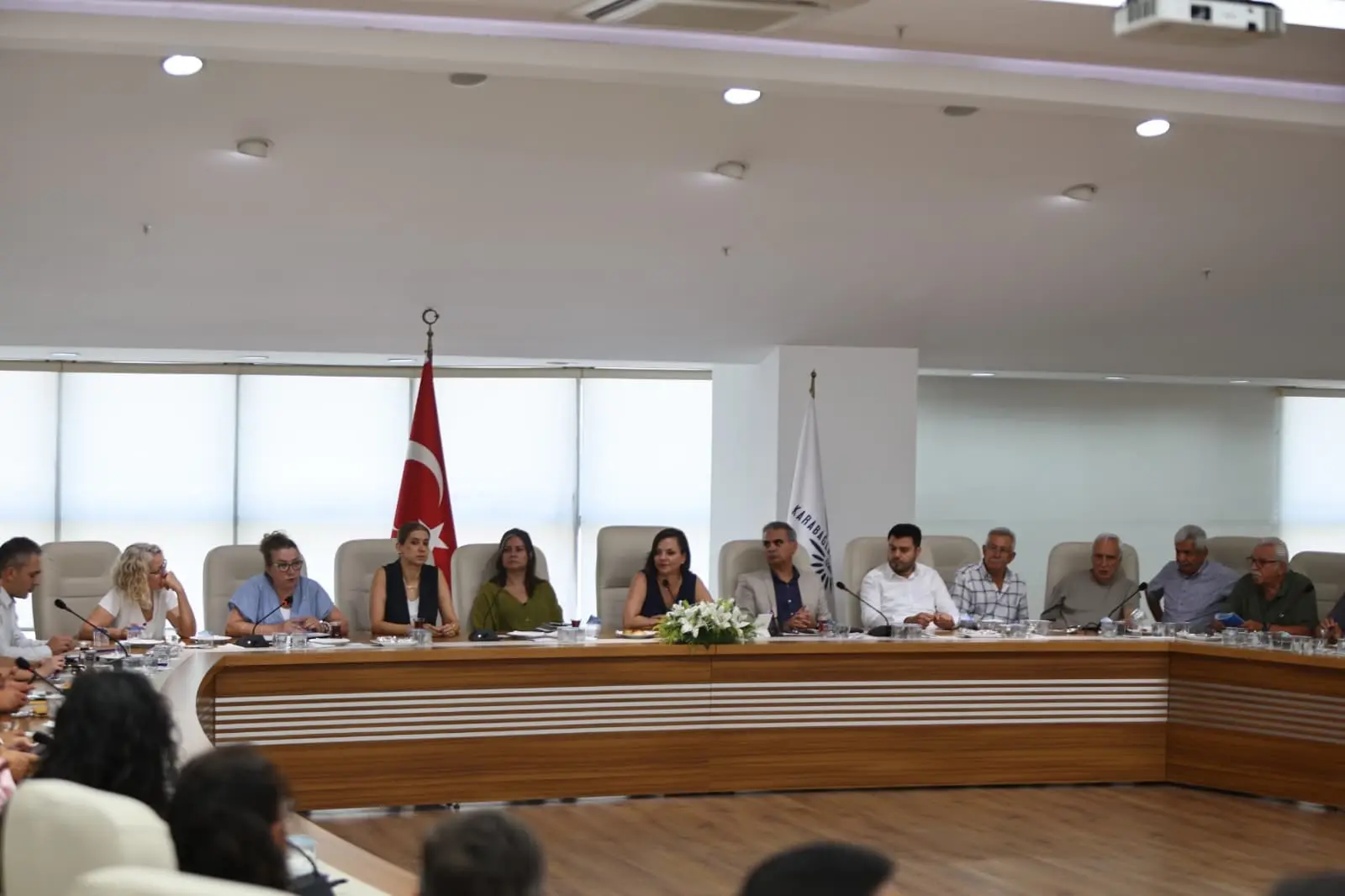 Karabağlar’da Esnafın Sorunları Masaya Yatırıldı