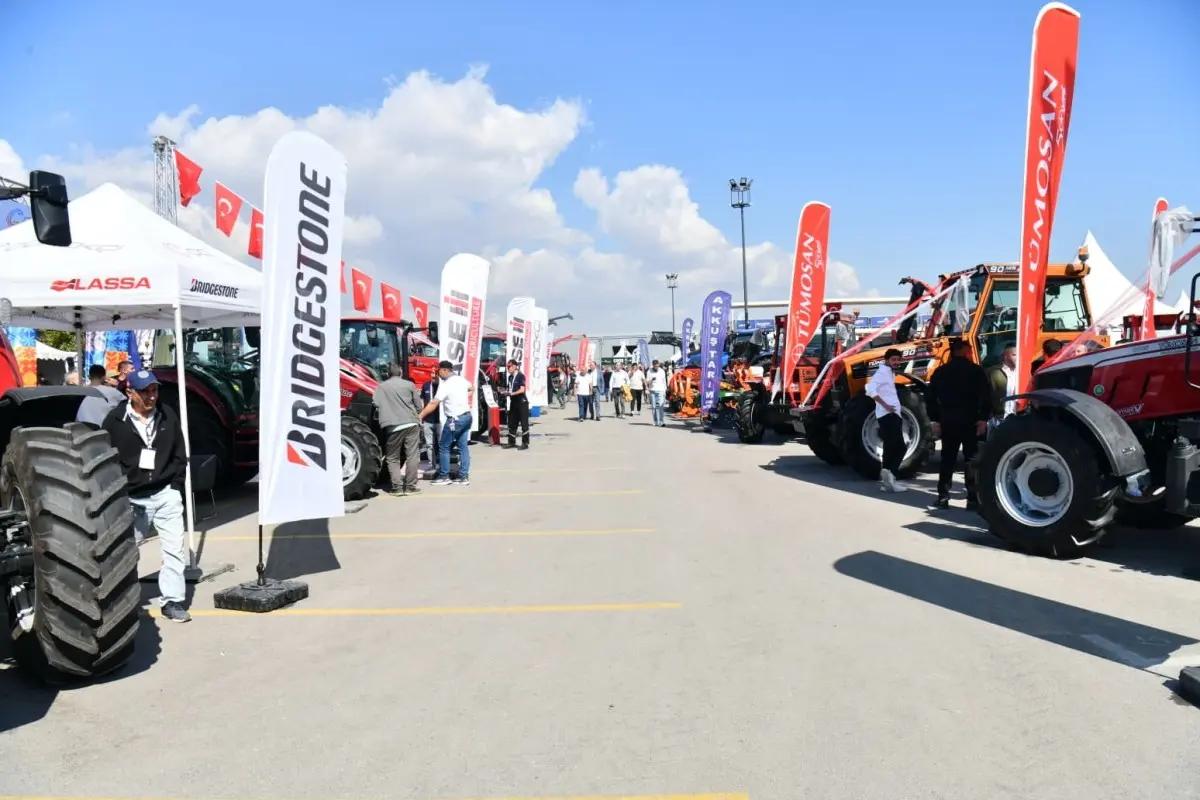 Balıkesir Tarım ve Hayvancılık Fuarı Ziyaretçilere Açıldı