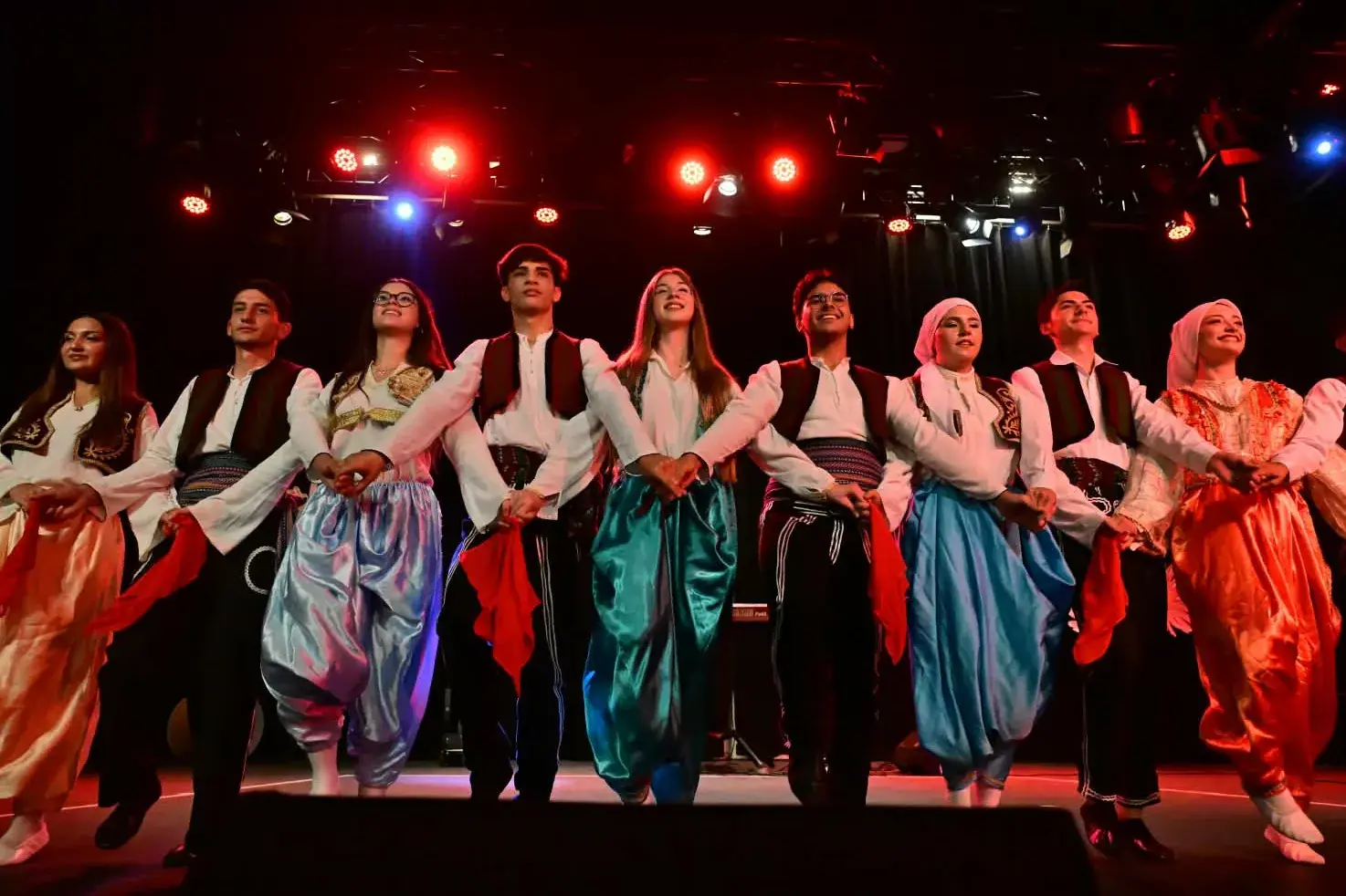 Manisa’da “Balkanlar’dan Anadolu’ya Kültür Şenliği” Coşkusu