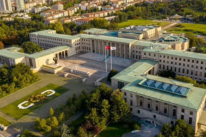 TBMM'de Yeni Haftanın Gündemi Yoğun