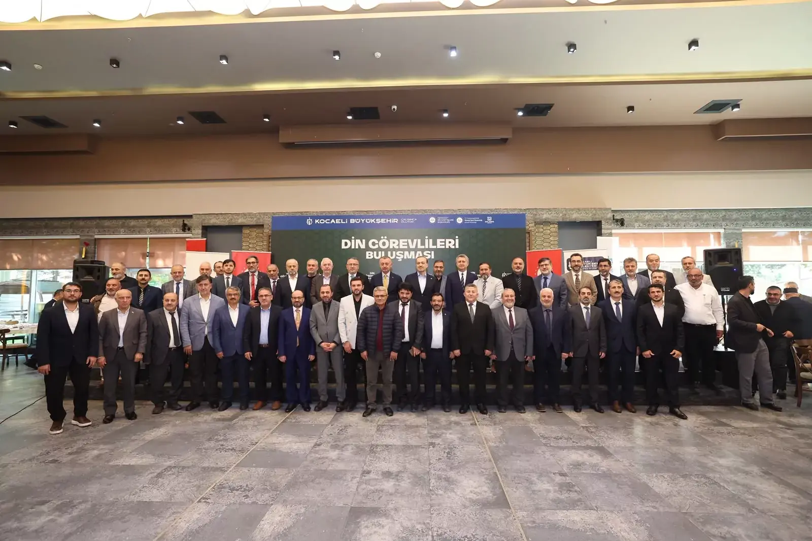 Başkan Büyükakın, Kocaeli’de Din Görevlileriyle Bir Araya Geldi