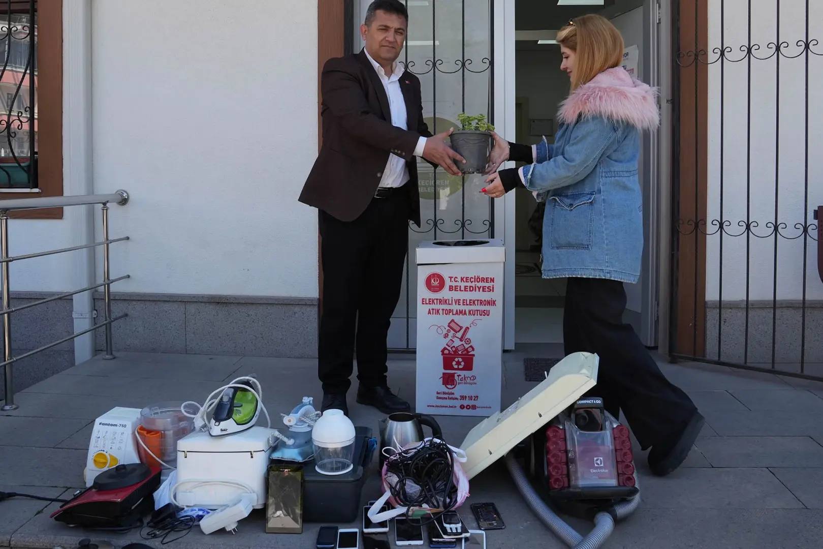 Keçiören’de Elektronik Atıklar Geri Dönüşüme Kazandırılıyor