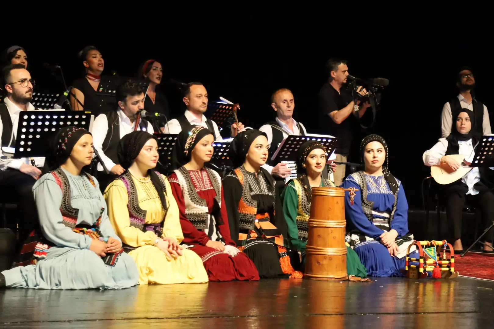 “Kuzeyin Ezgileri” Bursa’da Karadeniz Rüzgârı Estirdi